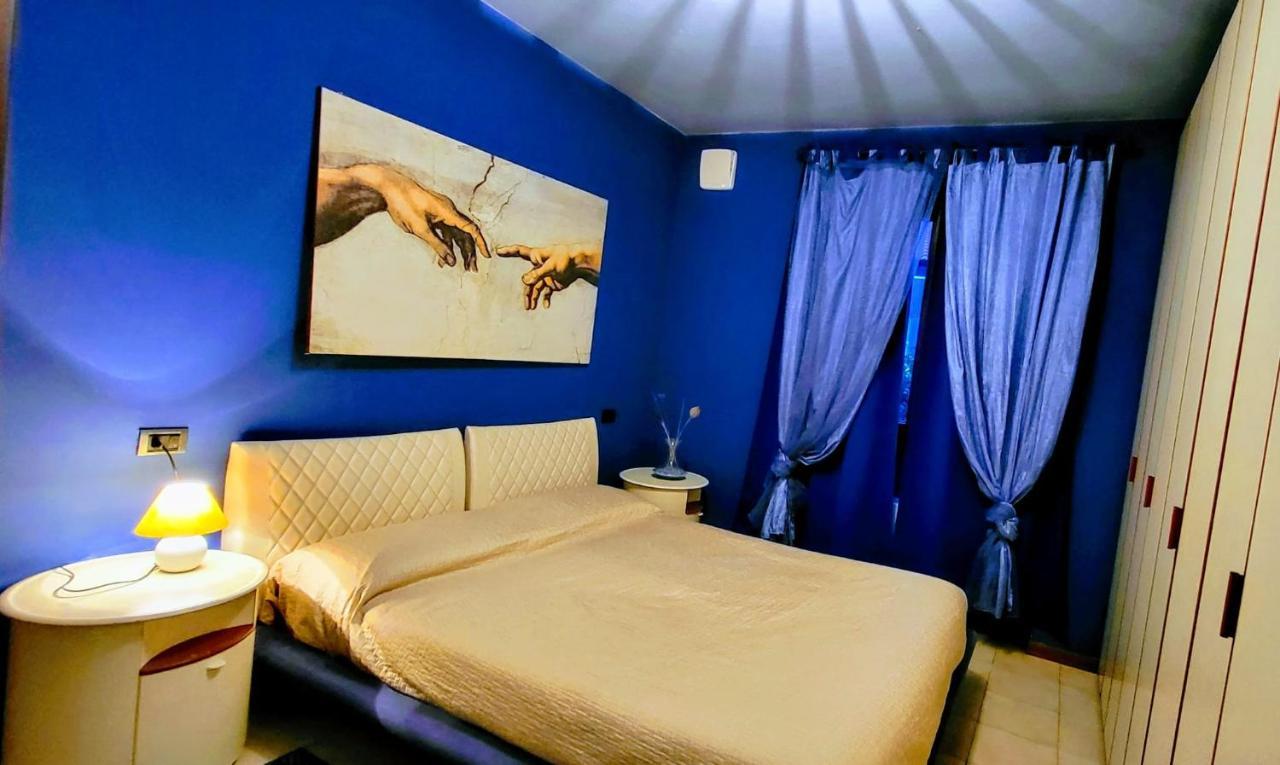 Villa Iris -Pet Friendly Stay - Garden - Private Parking- Bike Friendly Holiday House Colico Kültér fotó